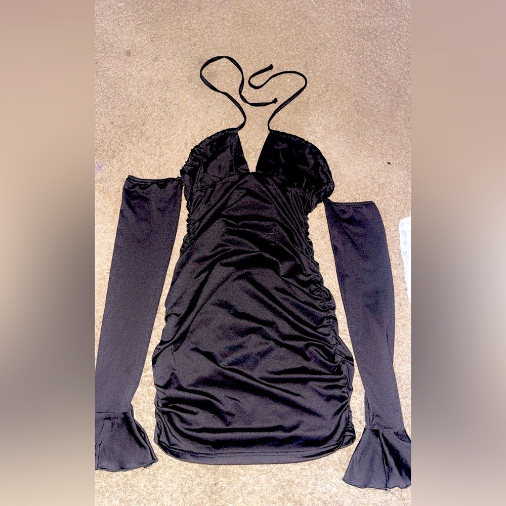 black body con dress